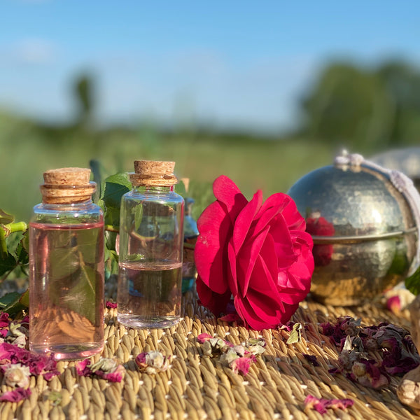 DIE DAMASZENER-ROSE-  EIN BESONDERER BLÜTENTRAUM mit hocheffizienten Eigenschaften - Royal Argan - Naturkosmetik-Produkte mit Arganöl